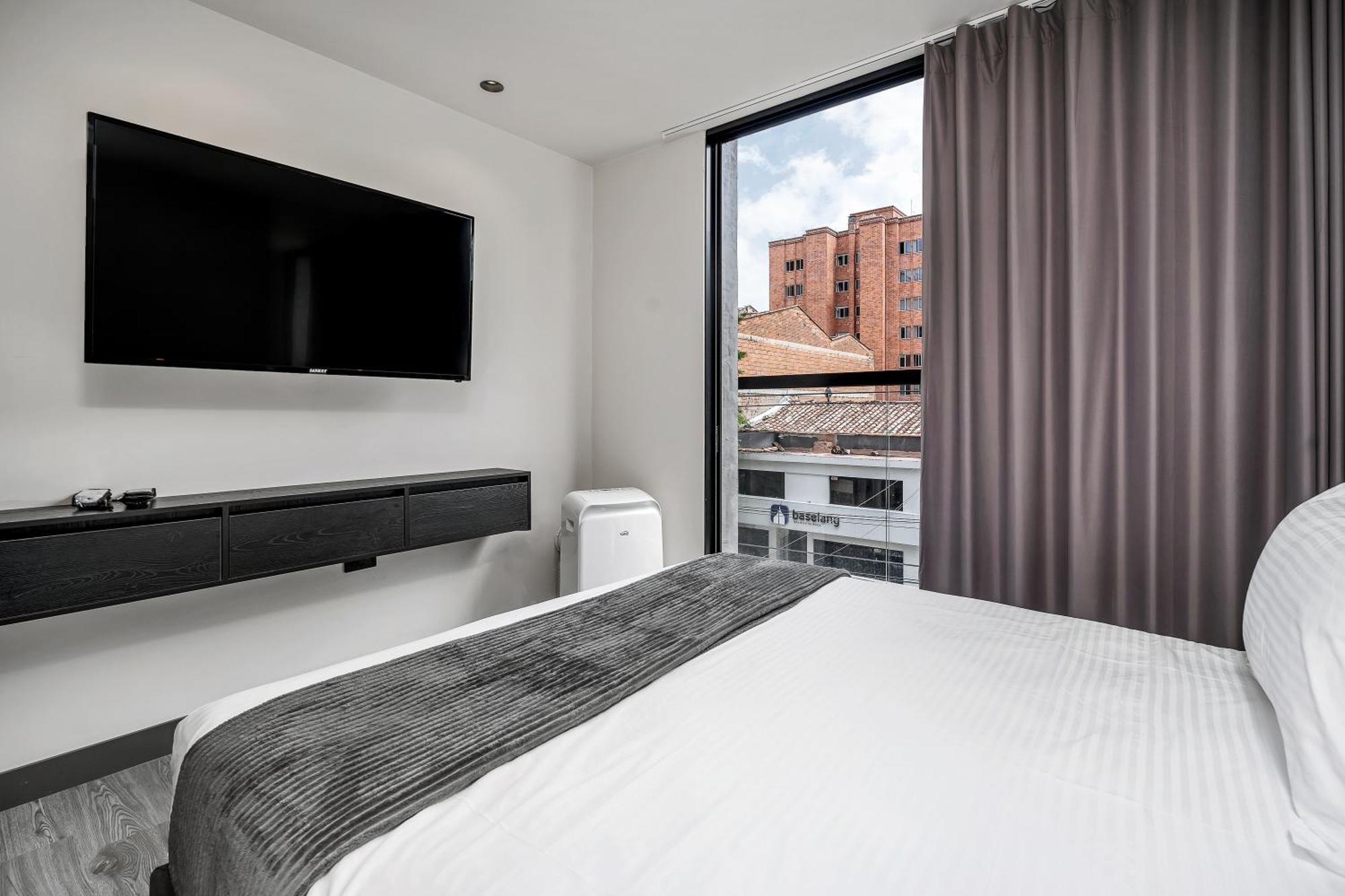 Apartamentos Housy Laureles Medellin Luaran gambar