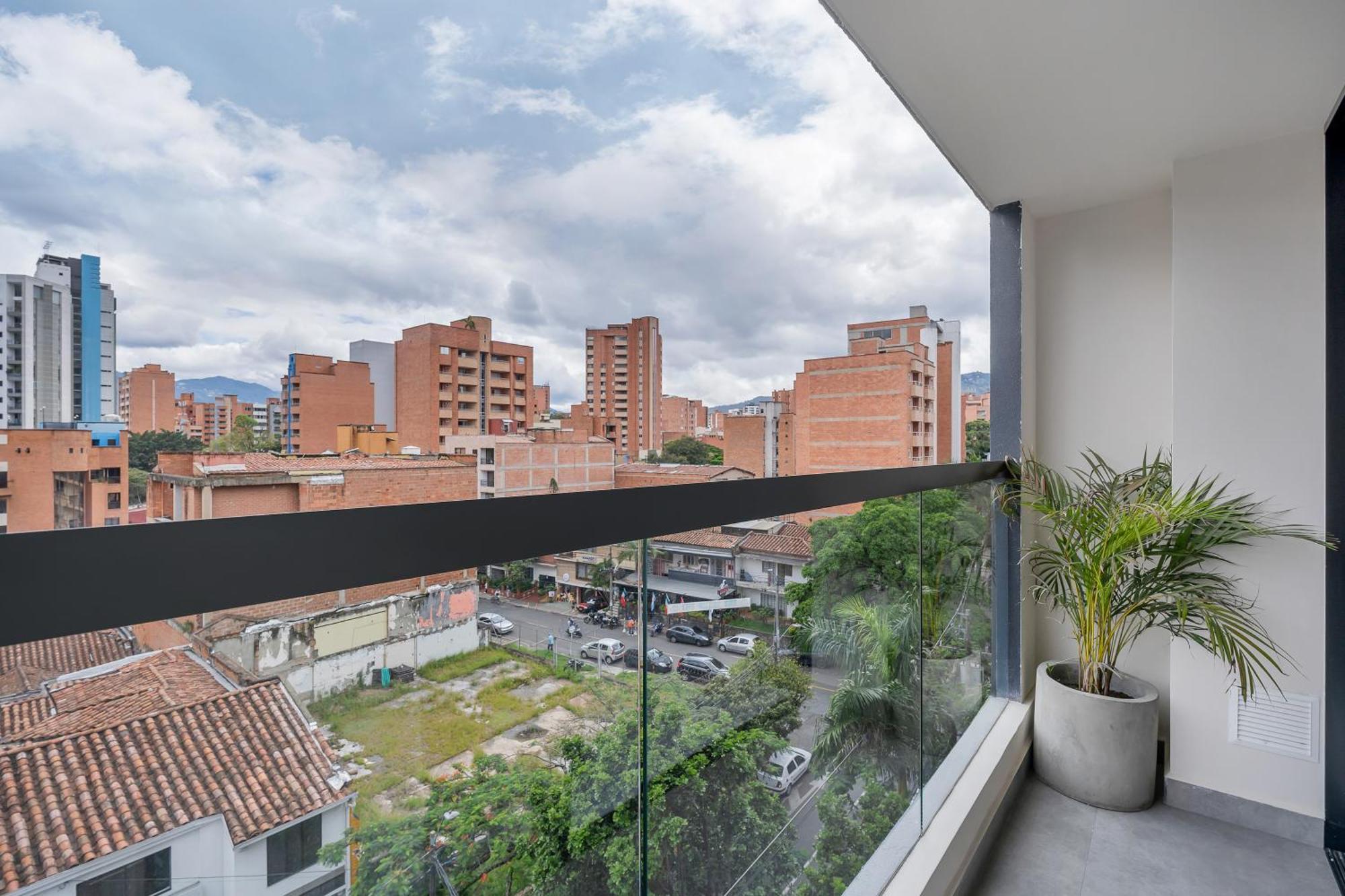 Apartamentos Housy Laureles Medellin Luaran gambar
